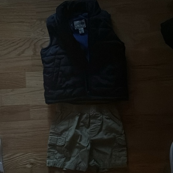 18montgs everything- TOMMY HILFIGER/ Nike matching not included 2t/24 months - Picture 11 of 13